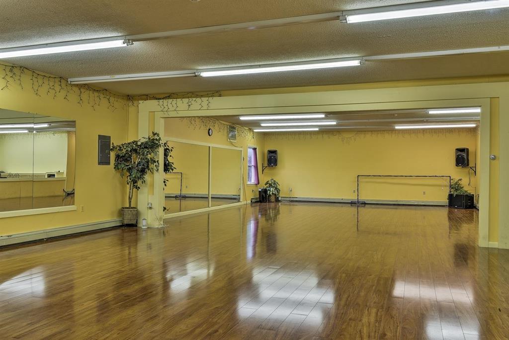 132 Monadnock Hwy, Keene, NH 03431 Retail for Sale