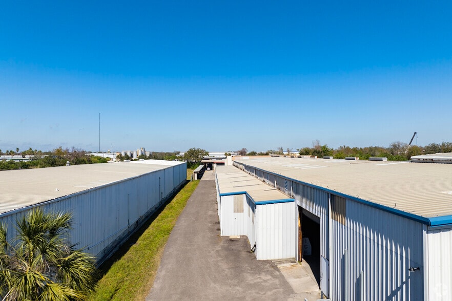 5208 St Paul St, Tampa, FL for lease - Building Photo - Image 3 of 23