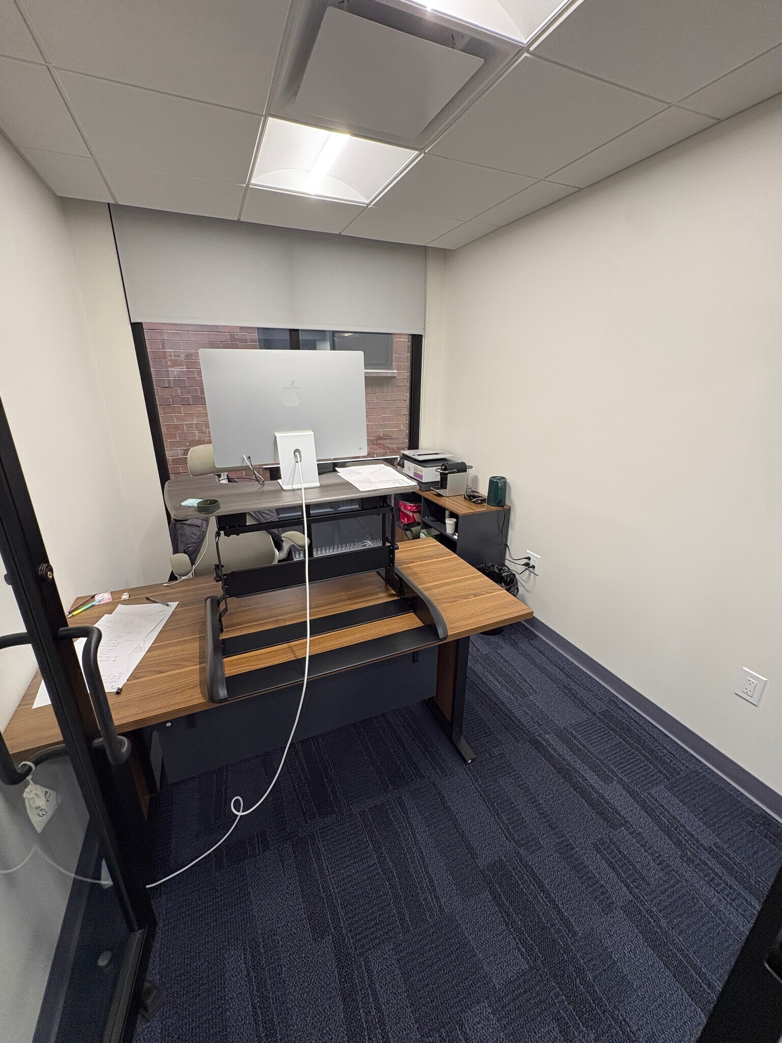 11 Grace Ave, Great Neck, NY for lease Interior Photo- Image 1 of 6