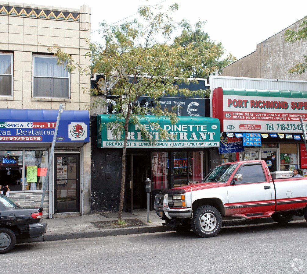 187 Port Richmond Ave, Staten Island, NY 10302