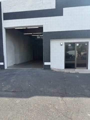 1440 W Houston Ave, Gilbert, AZ for lease Building Photo- Image 1 of 6