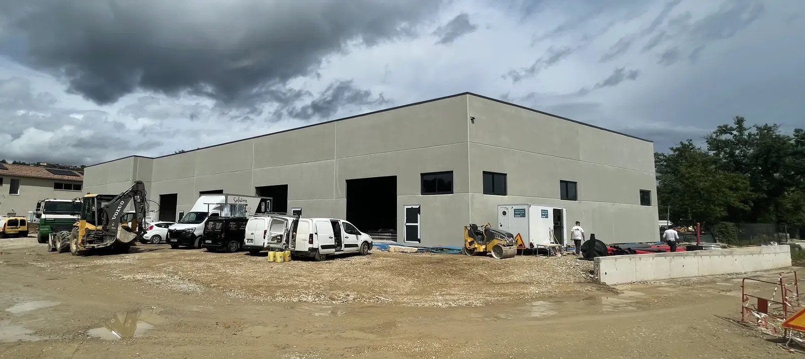 Flex in Montauroux for sale Construction Photo- Image 1 of 3