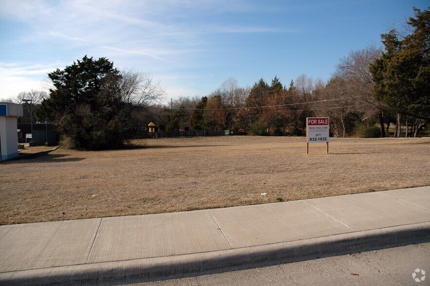 1403 S Main St, Duncanville, TX for sale - Primary Photo - Image 1 of 1