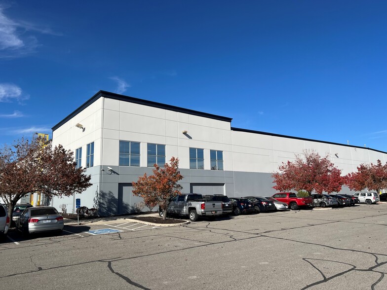 955 S 3800 W, Salt Lake City, UT for lease - Building Photo - Image 1 of 4