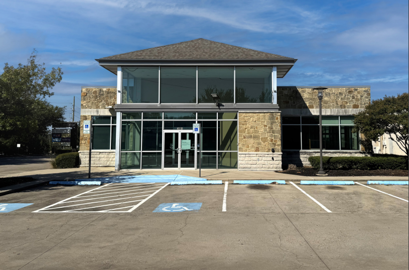 3001 I-45 N, Conroe, TX for lease - Building Photo - Image 1 of 8