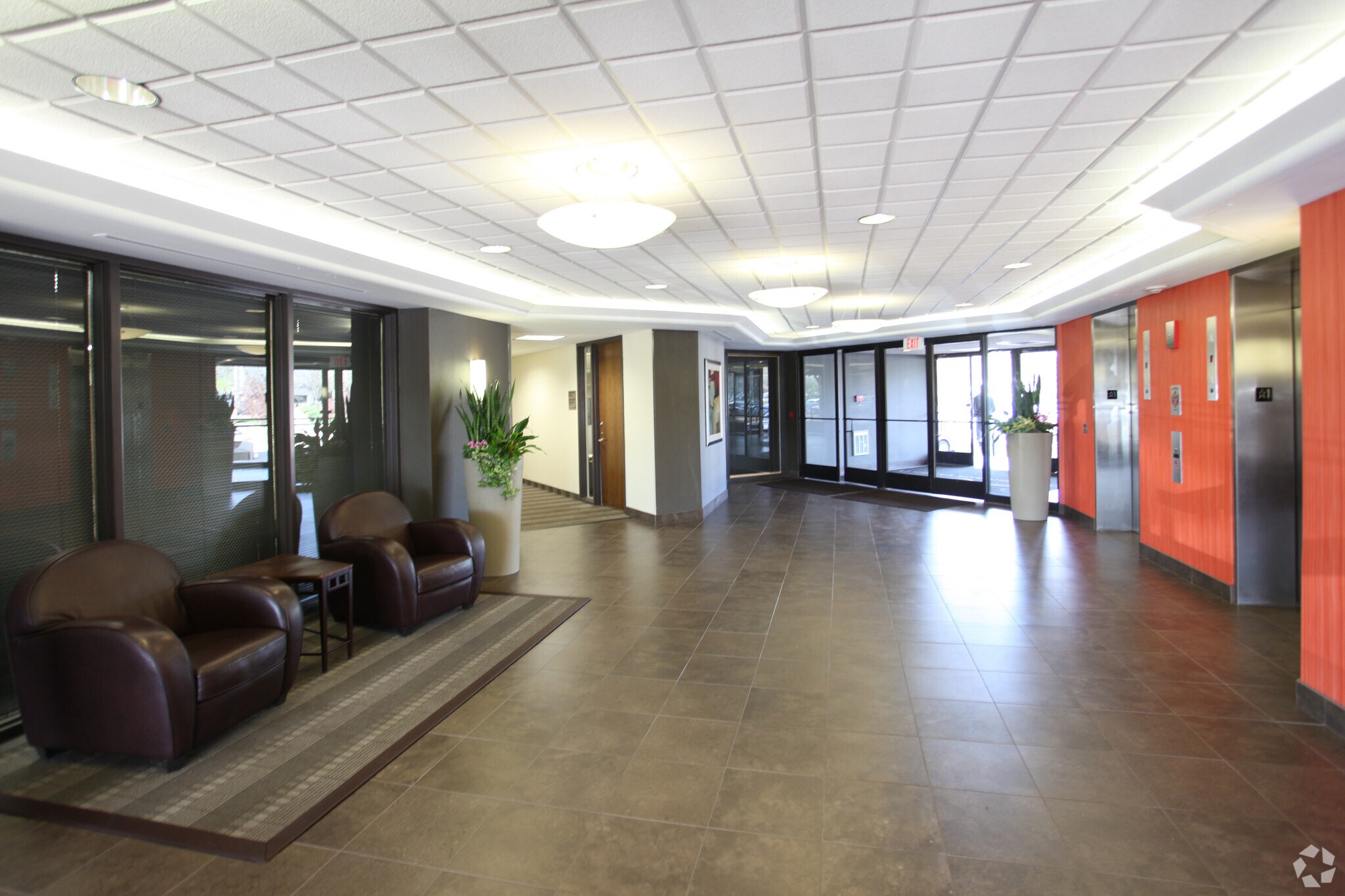 7301 Ohms Ln, Edina, MN 55439 - Edina 100 | LoopNet.com