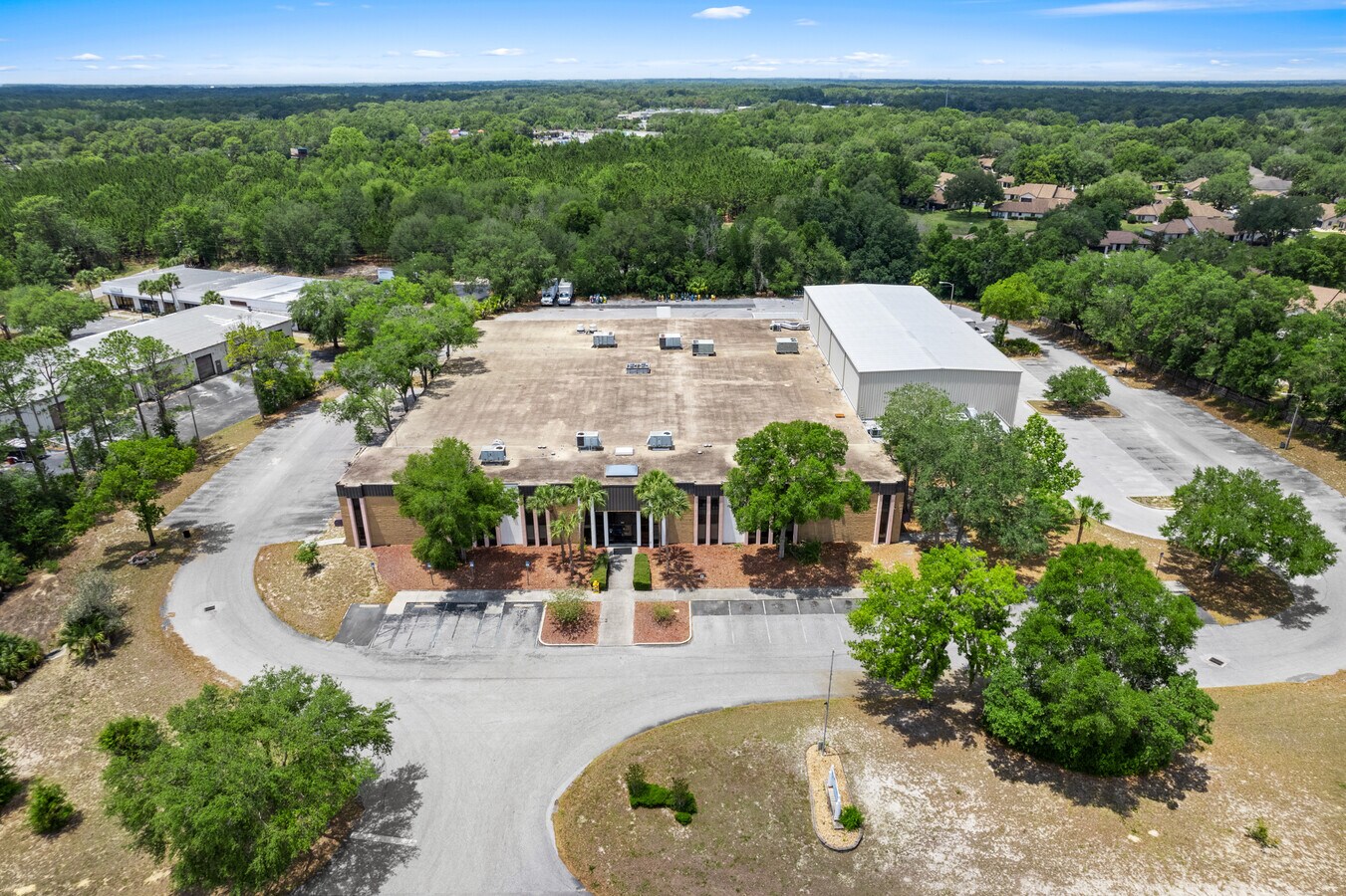 1624 N Meadowcrest Blvd, Crystal River, FL 34429 Industrial for Sale