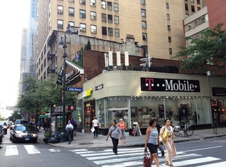 More details for 158-162 E 45th St, New York, NY - Retail for Lease