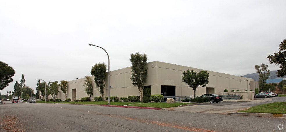 1700-1790 Evergreen St, Duarte, CA for lease - Building Photo - Image 3 of 7