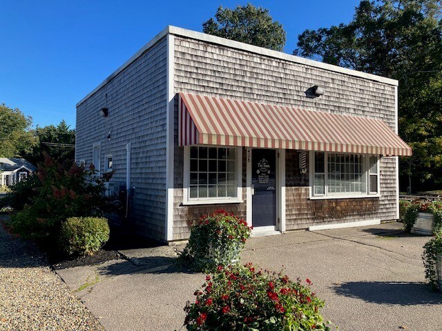 428 Wareham Rd, Marion, MA for sale Building Photo- Image 1 of 1