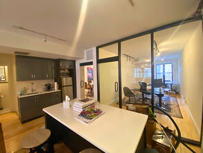 166 Fifth Ave, New York, NY for lease Interior Photo- Image 2 of 4