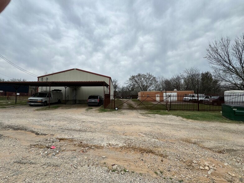 5385 Rendon Rd, Fort Worth, TX for sale - Primary Photo - Image 1 of 1