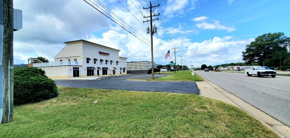 11655 Midlothian Tpke, Midlothian, VA for lease - Building Photo - Image 3 of 9