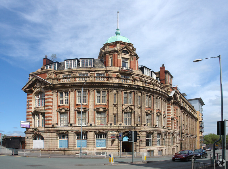 109-111 Corporation St, Manchester for sale - Primary Photo - Image 1 of 6