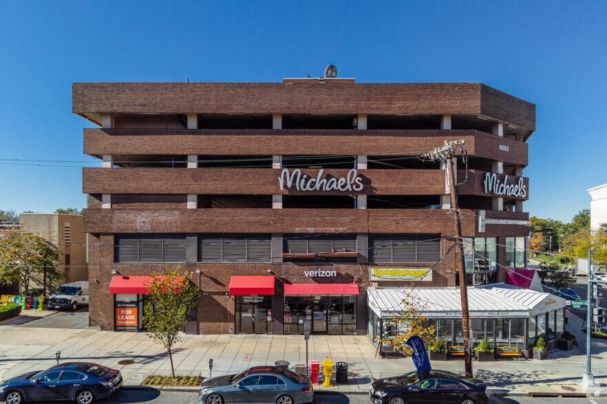 5252 Wisconsin Ave NW, Washington, DC for lease - Building Photo - Image 2 of 4