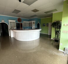 9570 Two Notch Rd, Columbia, SC for lease Building Photo- Image 2 of 2