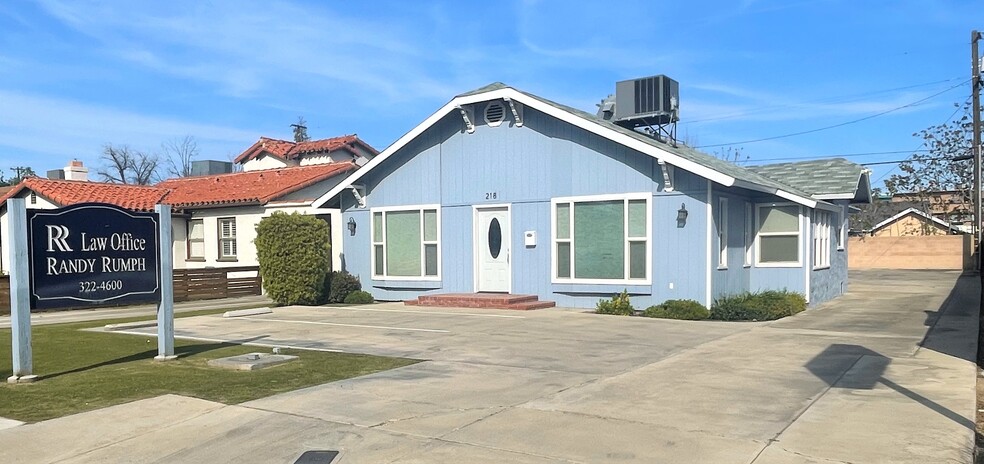 218 H St, Bakersfield, CA for sale - Building Photo - Image 1 of 1