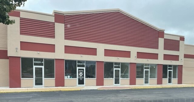10835 Saint Charles Rock Rd, Saint Ann, MO for lease Building Photo- Image 1 of 4