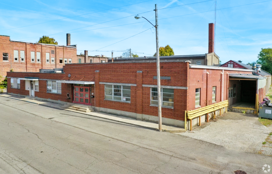 1416 Lincoln St, Anderson, IN for lease - Building Photo - Image 1 of 4