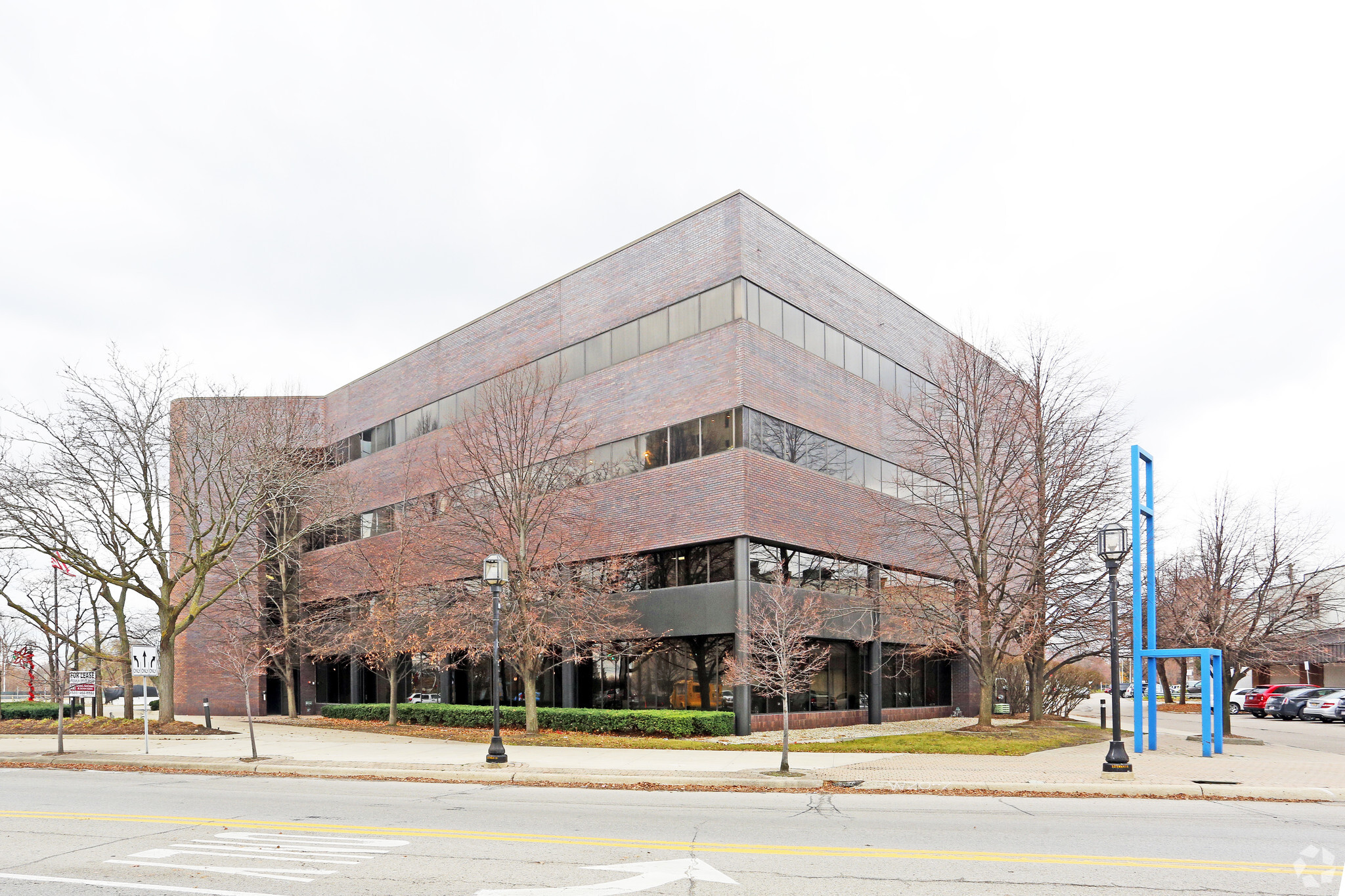 10 S Main St, Mount Clemens, MI for lease Building Photo- Image 1 of 41