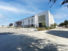 34943-34947 Flyover Ct, Bakersfield CA - Warehouse