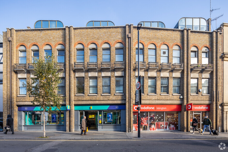 2-7 Upper St, London for lease - Primary Photo - Image 1 of 34