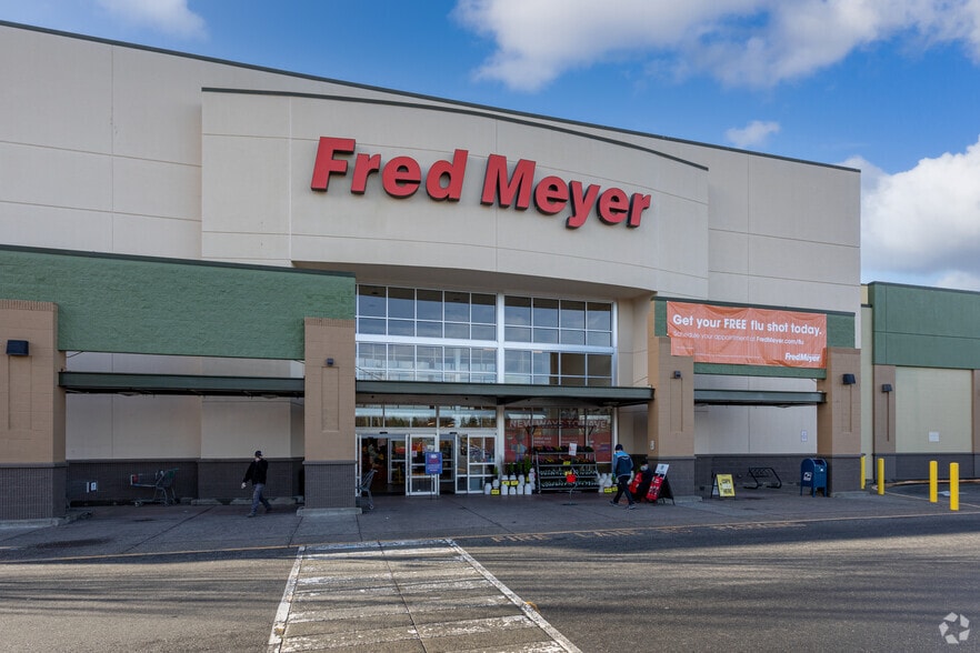 17667 NE 76th St, Redmond, WA for sale - Building Photo - Image 2 of 4