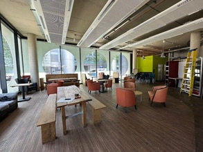 Elmer Sq, Southend On Sea for lease Interior Photo- Image 2 of 3