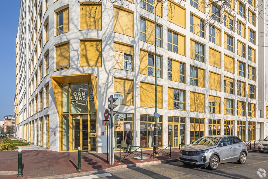 60 Avenue Du Général De Gaulle, Puteaux for lease - Building Photo - Image 3 of 4