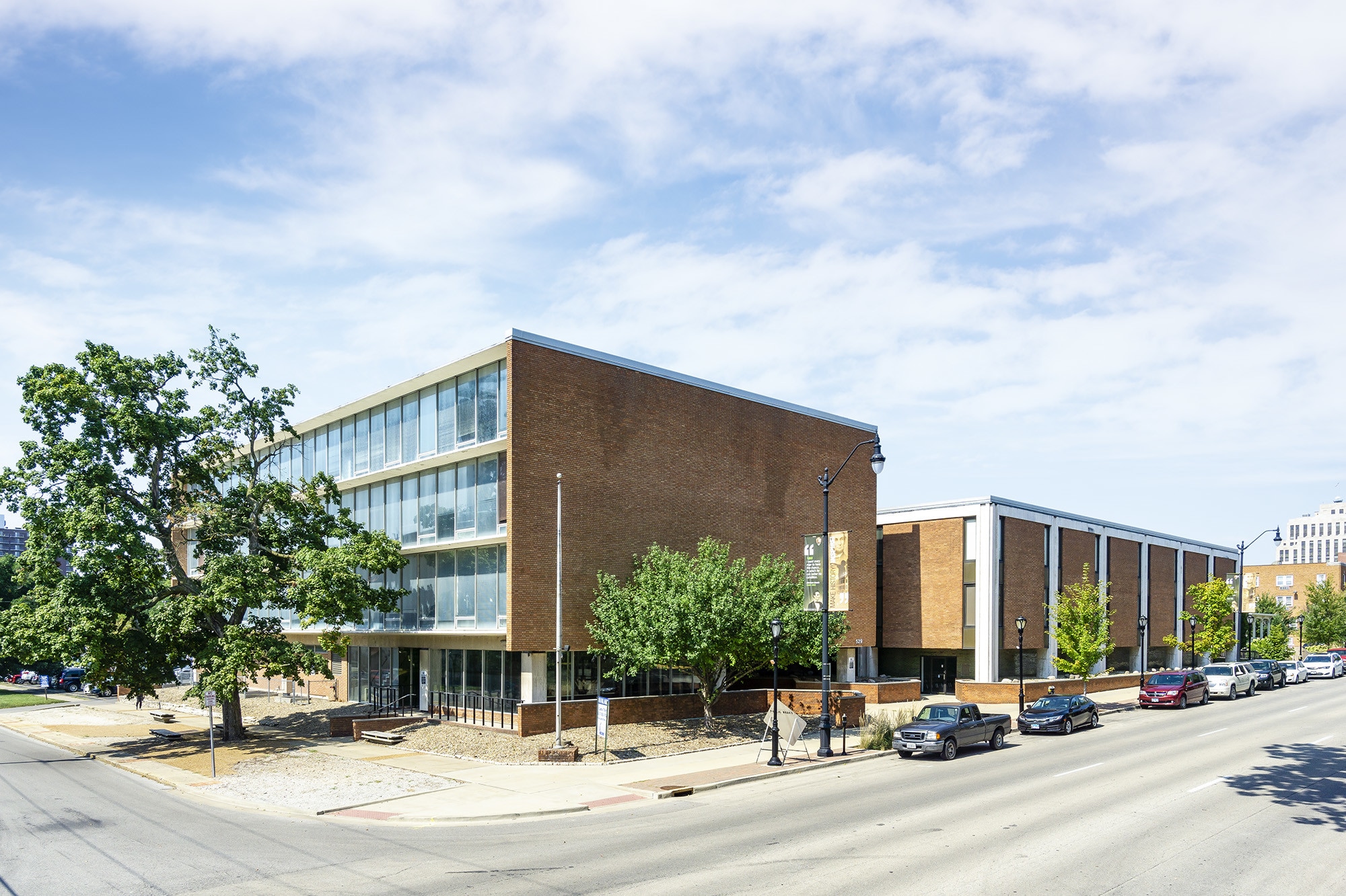 529 S 7th St, Springfield, IL for sale Building Photo- Image 1 of 1