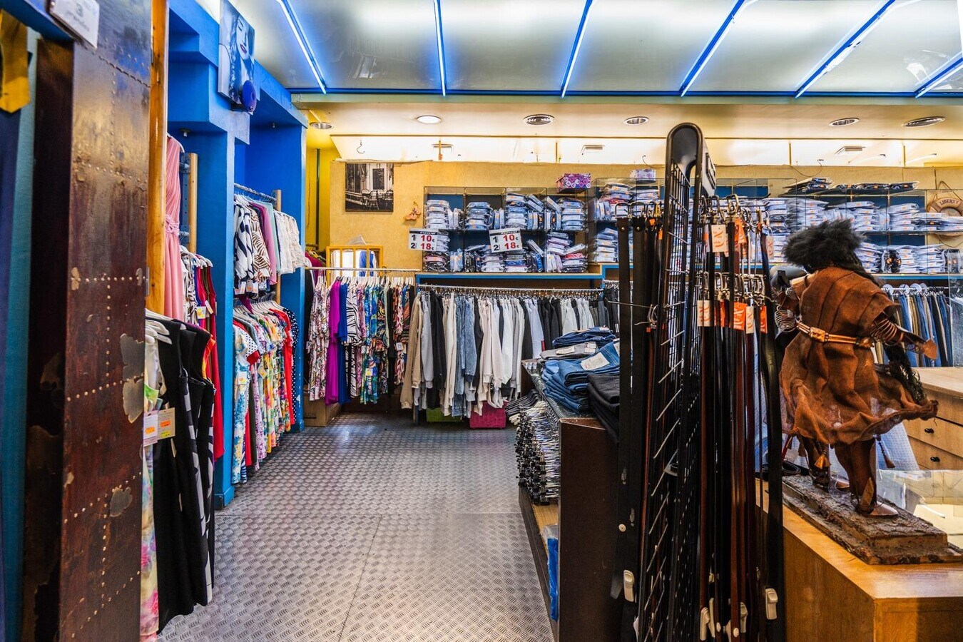 Coslada, MAD 28820 -  -  - Interior Photo - Image 1 of 7