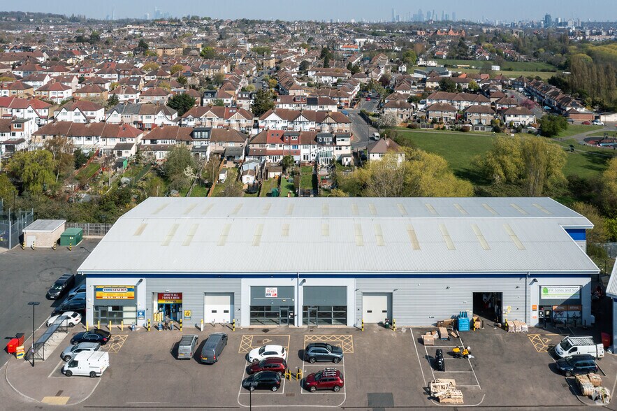 B2 B4 Bell Green London Se26 4pu Trade City Sydenham Loopnet Com