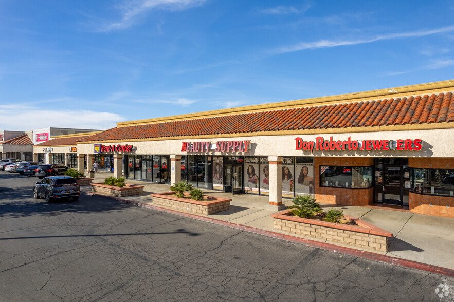 1743 E Palmdale Blvd, Palmdale, CA 93550 - Fallas Paredes Discount ...