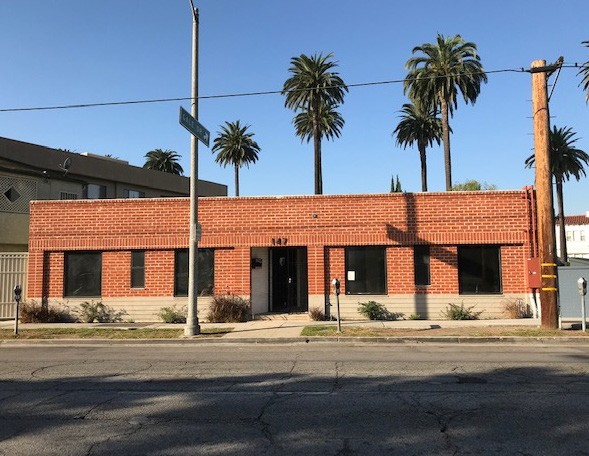 147 N San Vicente Blvd, Beverly Hills, CA for lease - Building Photo - Image 1 of 7