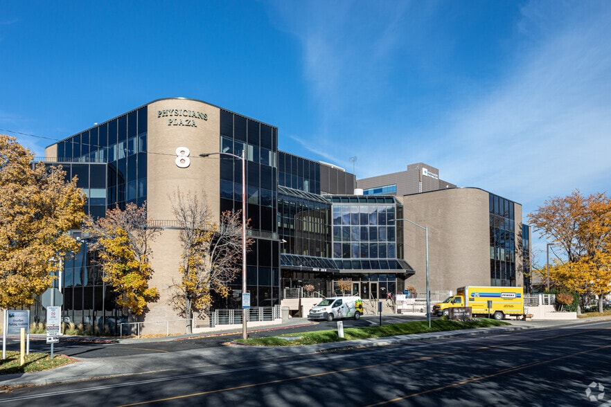 1055 N 300 W, Provo, UT for sale - Primary Photo - Image 1 of 1