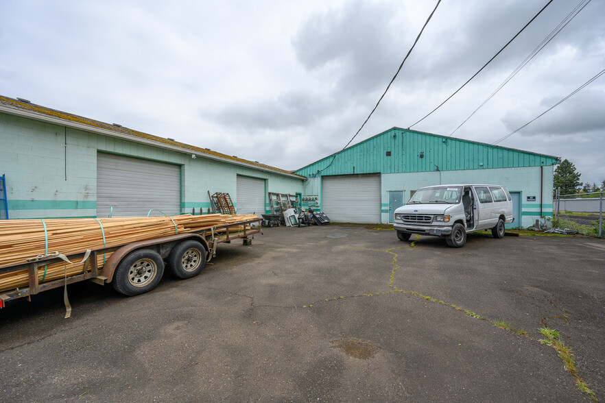 111 Fourth St, Amity, OR for sale - Building Photo - Image 3 of 38