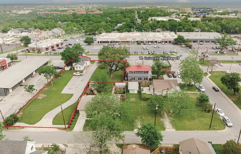 610-612 W University Ave, Georgetown, TX for sale - Primary Photo - Image 1 of 1