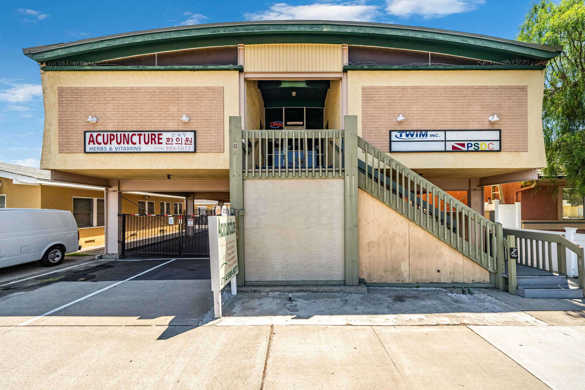 608 S Harbor Blvd, Anaheim, CA for sale Building Photo- Image 1 of 5