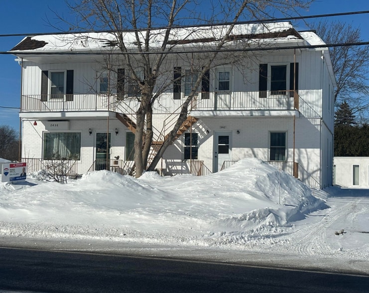 2464 Rte Marie-Victorin, Varennes, QC for sale - Primary Photo - Image 1 of 1