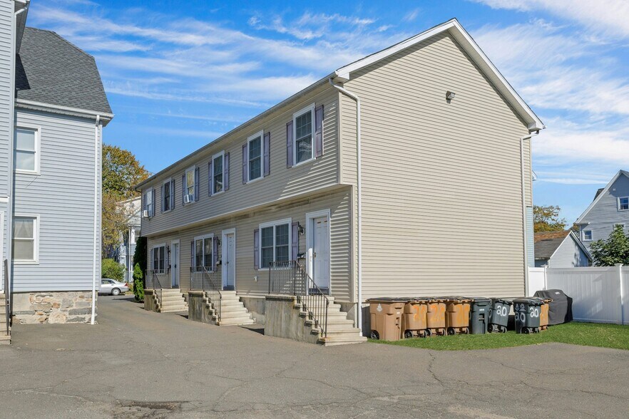 Hanover Portfolio portfolio of 2 properties for sale on LoopNet.com - Building Photo - Image 3 of 31