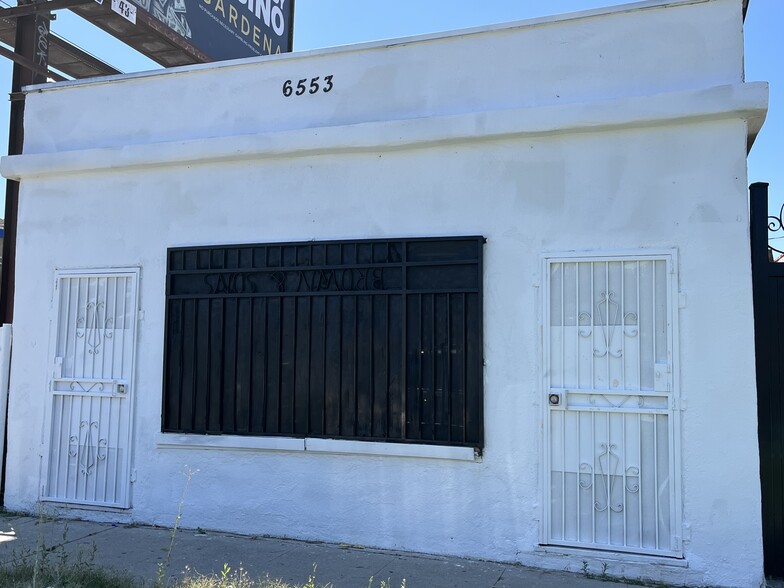 6553 S Vermont Ave, Los Angeles, CA for sale - Building Photo - Image 1 of 11