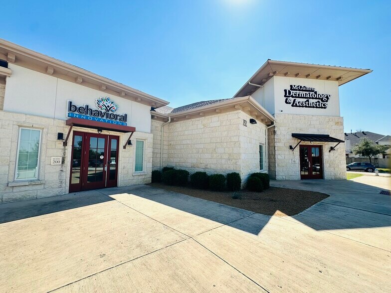 152 Brand Rd, Murphy, TX for lease - Primary Photo - Image 1 of 7