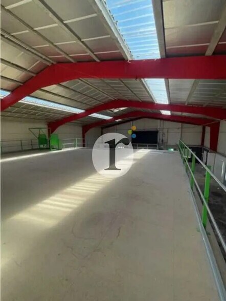 Flex in Marcq-en-Baroeul for lease - Interior Photo - Image 2 of 4