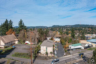 9221 SW Barbur Blvd, Portland, OR - aerial  map view