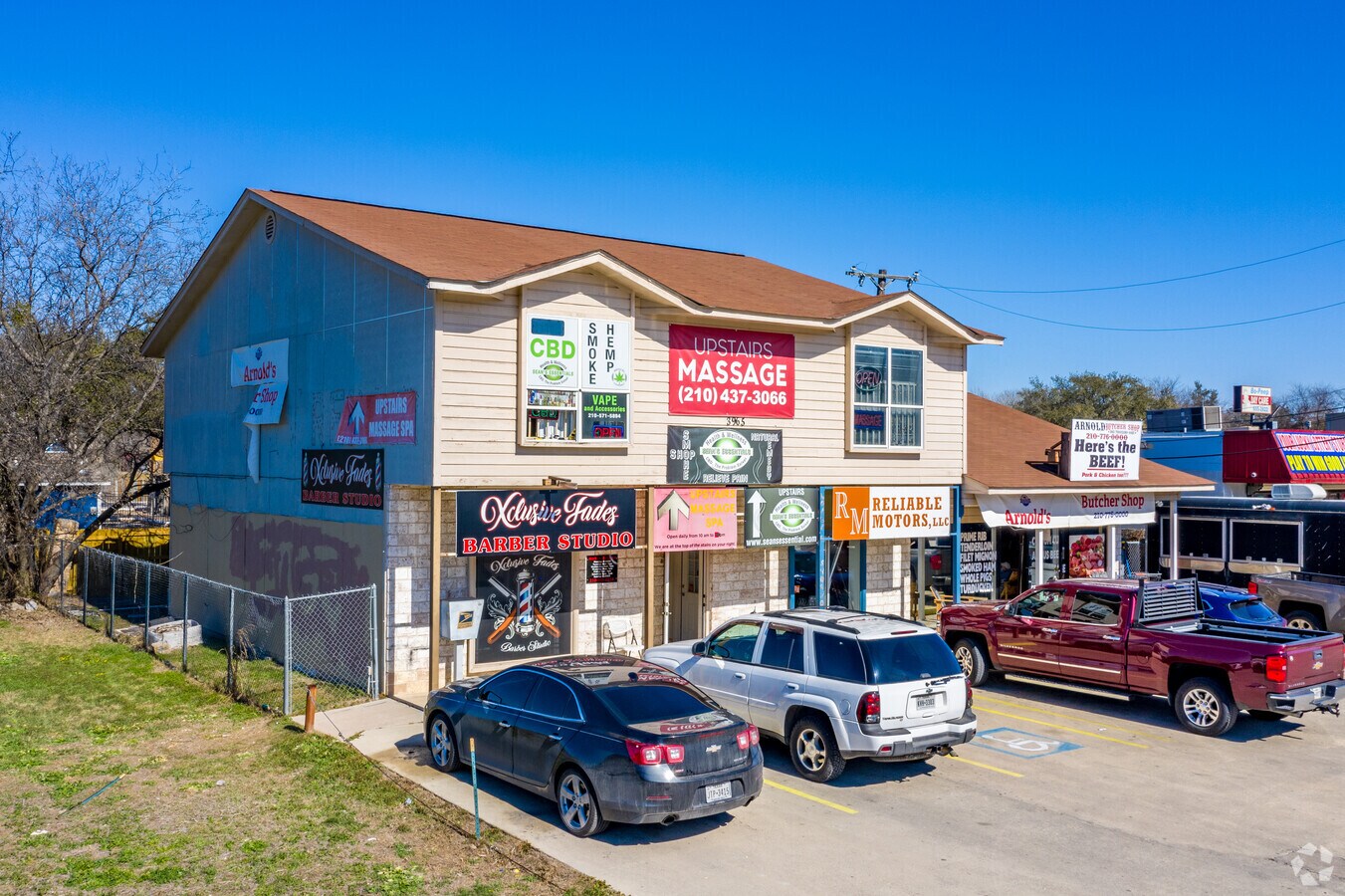 3965 Thousand Oaks Dr, San Antonio, TX 78217