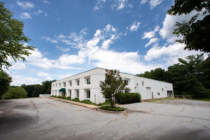 1660 E Center Street Ext, Lexington, NC for sale - Building Photo - Image 1 of 1