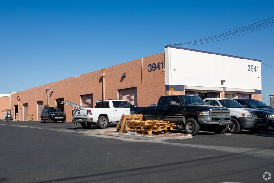 3941 E 29th St, Tucson, AZ for lease - Primary Photo - Image 1 of 3