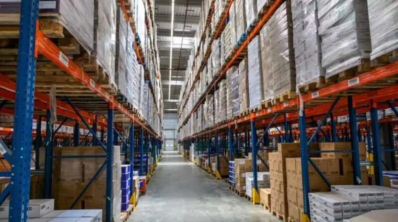 Industrial in Saint-Quentin-Fallavier for lease - Interior Photo - Image 3 of 8