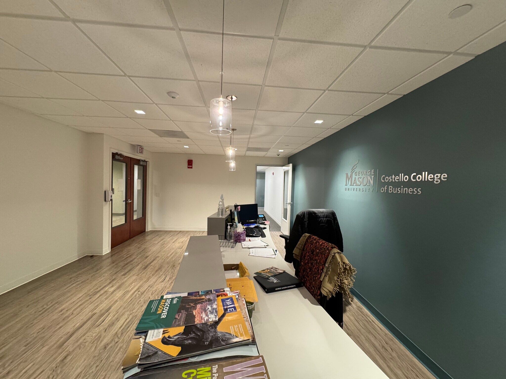 9900 Main St, Fairfax, VA for lease Interior Photo- Image 1 of 4