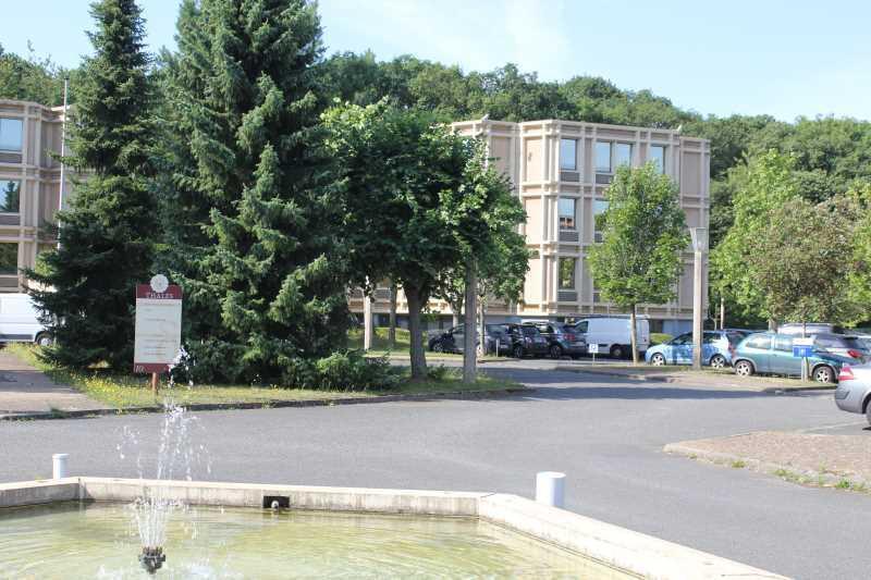 Office in Saint-Aubin for lease Building Photo- Image 1 of 7